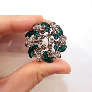 플라워 큐빅 패션 브로치 여성 코사지 블라우스 옷핀정장 포인트 악세사리 엄마선물 선물용 진주