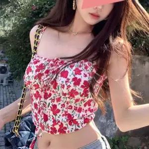 튜브탑 꽃무늬 민소매티탑 브라탑 바캉스룩 시즌 민소매