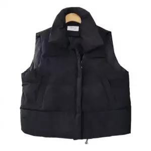 여자하이넥오버핏패딩조끼 패딩조끼 아이보리