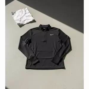 나이키 남성 25FW 드라이 핏 페이서 하프집업 러닝 긴팔 티셔츠 FQ2494-010
