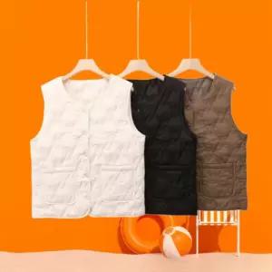 비욘드라이프 포근한 앞포켓 웜업 베스트 1000356