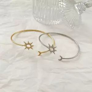 행운 상징 고급 문라이트 썬 팔 뱅글 팔찌 예쁜 액세서리 심볼 소품