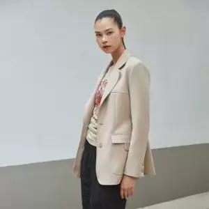 백화점 에고이스트 아웃포켓 포인트 슬림핏 자켓 EQ3TJ800