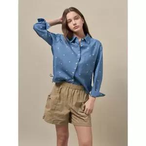 갤러리아 올리비아로렌 플라워 자수 데님 블라우스 VVCNL5M3161