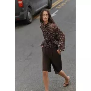 [국내배송] 자라 ZARA 리본 도트 블라우스 - 브라운화이트 956490