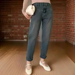 [신상오픈런]요크데님팬츠 항아리 맘핏 워싱 배기 9부 흑청바지 스판 (30848420)