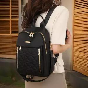 [신상오픈런]여성용 나일론 포켓 퀄팅 백팩 투웨이 지퍼형 (32331153)