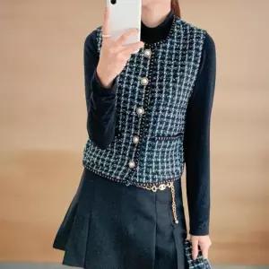 [신상오픈런]여성 크롭 트위드 자켓과 진주버튼 조끼 투피스 세트 (41993099)