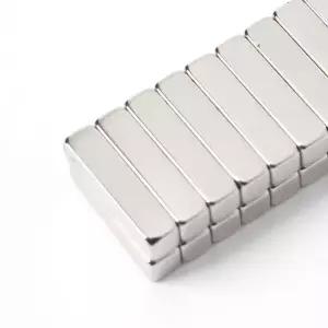 20개입 네오디움자석 초강력자석 네오디움 붙이는자석 자석 20x5x5mm