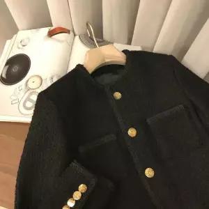 블랙 모직 울 가을 트위드 스웨이드 여성코트 코트 스몰 숏OOTD3