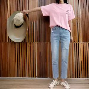 [신상오픈런]여성 히든밴딩 연청 구제 데미지 배기 청바지 (32326896)