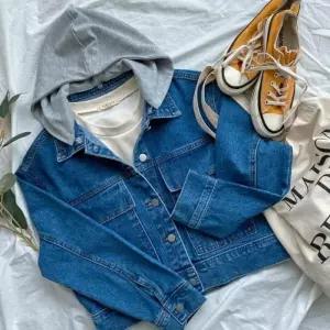 [신상오픈런]후드점퍼 슬림핏 봄외투 라이트블루 여성청자켓 (30103186)