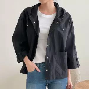 [신상오픈런]칠부자켓 후드바람막이 여성 얇은점퍼 검정색 아노락 (28932781)