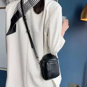 [콩심팥심]UN1039 토트백 힙쌕 미니가방 캐주얼가방 여권가방 가방 휴대폰가방