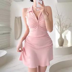 [신상오픈런]여성 카라넥 프릴 민소매 미니 원피스 단추 트임 셔링 (38292898)