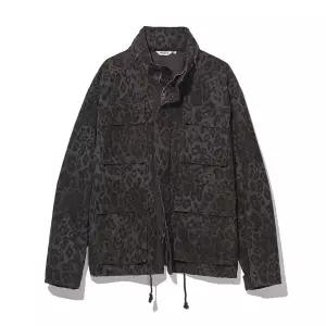 파르티멘토 PARTIMENTO 스테인 레오파드 필드 자켓 차콜 PY-2691 CH 421147
