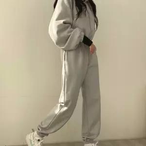 크롭기장 후드티 조거팬츠 셋업 일상복 코디세트 여성츄리닝 트레이닝 아노락 요가 여자 루즈핏 벨벳 스포
