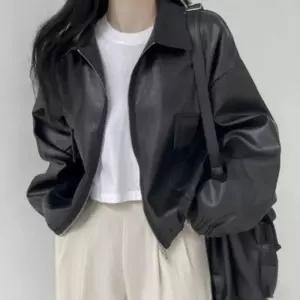 [신상오픈런]여성용 블랙 루즈핏 가죽 자켓 시크한 일상 스타일 (41992887)