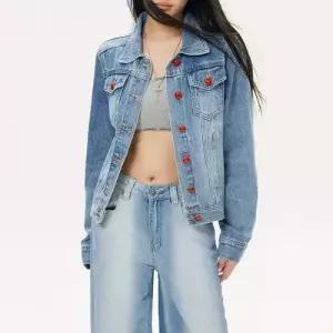 청 빨강 추동 여자 자켓 라이트 코트 쇼트 긴팔 상의 MACHI4