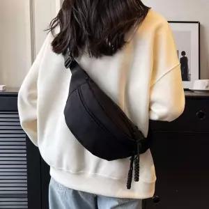 가방 핸드폰 가벼운 여성 하프문 슬링백 블랙 가벼운남성크로스백 소지품백 여행용백 용백 스포츠 크로스백