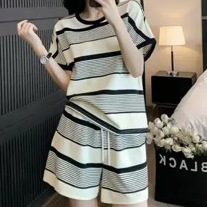 [신상오픈런]스트라이프반팔티 줄무늬반바지 투피스세트 여름홈웨어 (30487985)