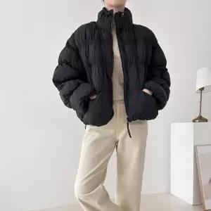 [신상오픈런]여성 하이넥 셔링 겨울 점퍼 솜패딩 캉캉 디자인 (42520039)