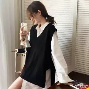 데일리 브이넥조끼 니트 레이어드 베스트 옆트임 여성조끼 여름 여자