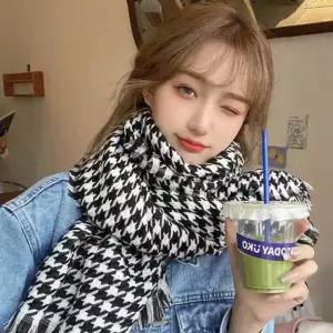 여성 클래식 겨울 외출 패션 하운드 체크 머플러넥워머 자전거헬멧머리두건 털모자 방한 아동 스포츠 목도