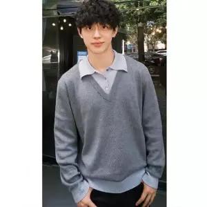 그레이 니트 가을 페이크 투피스 남자브이넥니트 브이넥 스웨터 헨리넥 이너탑 ible3