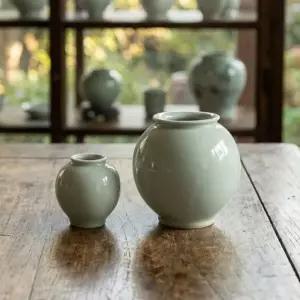 이천도자기 달 항아리 단지 대 7.5cm 양념통 소금인테리어소품 전소품 공예 작품 집들이선물 사무실인 한국