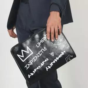 낙서 포인트 크러치백 일수가방 남자 손가 맨즈백남성손 용클러치백 핸드백 용파우치 맨백 손지갑 맨스백