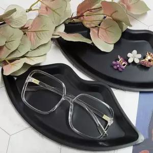 블랙트레이 무광 입술 진열대 화장품 화장대 비정형 악세서리 소품 메탈 디퓨저받침대 인센스 주얼리