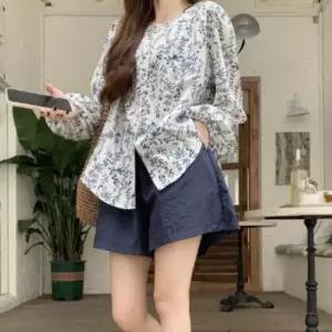 [신상오픈런]여성용 사랑스러운 플로럴 노카라 루즈핏 긴팔 셔츠 (41315491)