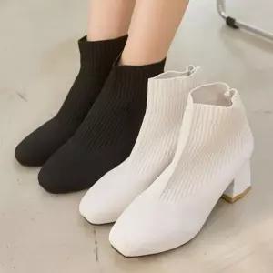 [옷자락]여자 편안한 데일리 삭스 미들힐 부츠