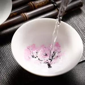 고급 인테리어 벚꽃 사케잔 소주잔 술따르면 꽃피는 잔쏘주컵 집들이선물 특이한 한잔 꽃피는잔