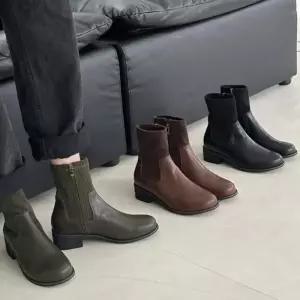 여자 데일리룩 가을겨울 편안한 삭스 앵클부츠