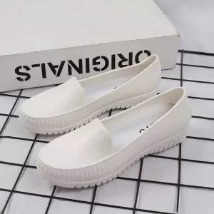 여성 단화 로퍼 플랫 베이직 둥근코 쿠션감 데일리여름 발편한 펀칭 키높이 태슬 통굽 드라이빙슈즈 버클