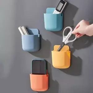 (색상 랜덤)리모컨 거치대 정리함 부착형 벽걸이 수납 포켓 수납함 다용도 소품 보관함 플라스틱