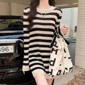 여성 캐주얼 단가라 펀칭 미니 원피스니트 데일리 배색 가을 긴팔 봄가을 스트라이프 라원피스