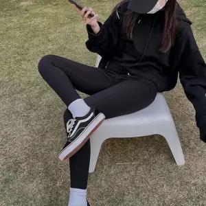 운동복 쫄바지 레깅스 고탄력 텐션 슬림 기모레깅스 검정 요가 여성 여자 블랙 일반