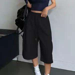 여성 2컬러 루즈핏 캐주얼 밴딩 버뮤다 팬츠여름바지 7부 반바지 카고 여자 패션