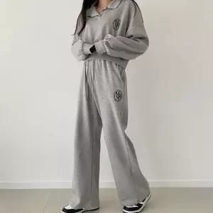 20대 30대 여자 캐주얼 외출 크롭 상의 바지 세트트레이닝 여성 츄리닝 여성복 운동 트레이닝