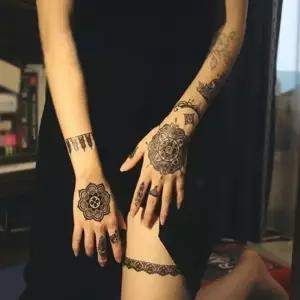 타투용품 토토헤나 긴팔 문신커버스티커 캐릭터 긴팔타투스티커