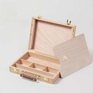 휴대용 이젤 미술 학생은 특별한 나무 유화 상자를 스케치하기 위해 나갑니다. 고품질 보드 그림 도구