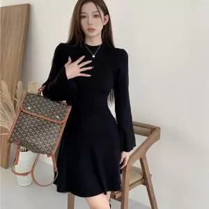 [하프클럽/셀러허브_여성트랜드패션]나팔 골지 니트 미니 원피스 USL-D132