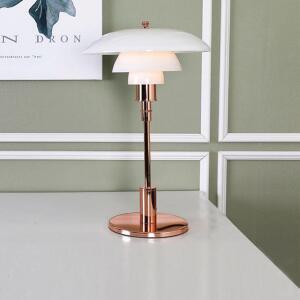 조명사랑 루이스 단스탠드 스탠드등 디자인램프 침대조명 모던한 엔틱한 럭셔리한 스탠드조명 AWA929F2