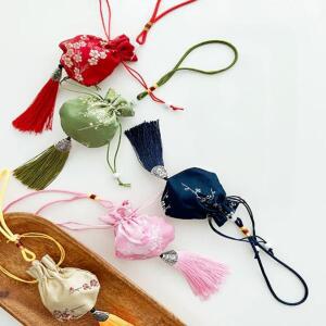[2개구성] 5P세트 포장 기념품 공예 미니 소품 백 꽃 빨간 복주머니 한국 전통 선물 파우치 KWFFI7KH
