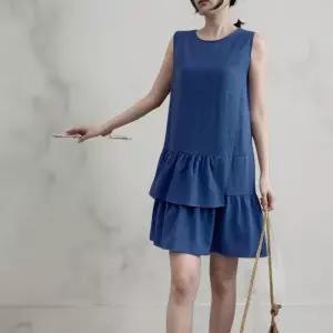 [다잇템]여성 티어드 슬리브리스 핀턱 쁘띠 드레스 (36385993A)