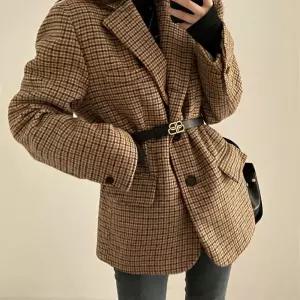 루타꽁몰 모직 빈티지 가을 여자 하프코트 정장 칼라긴팔 자켓 HO3