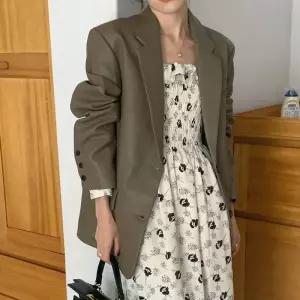 루타꽁몰 여성 가을 빈티지 캐주얼 정장 재킷 터틀넥 투버튼 긴팔 PU가죽 코트 HO3